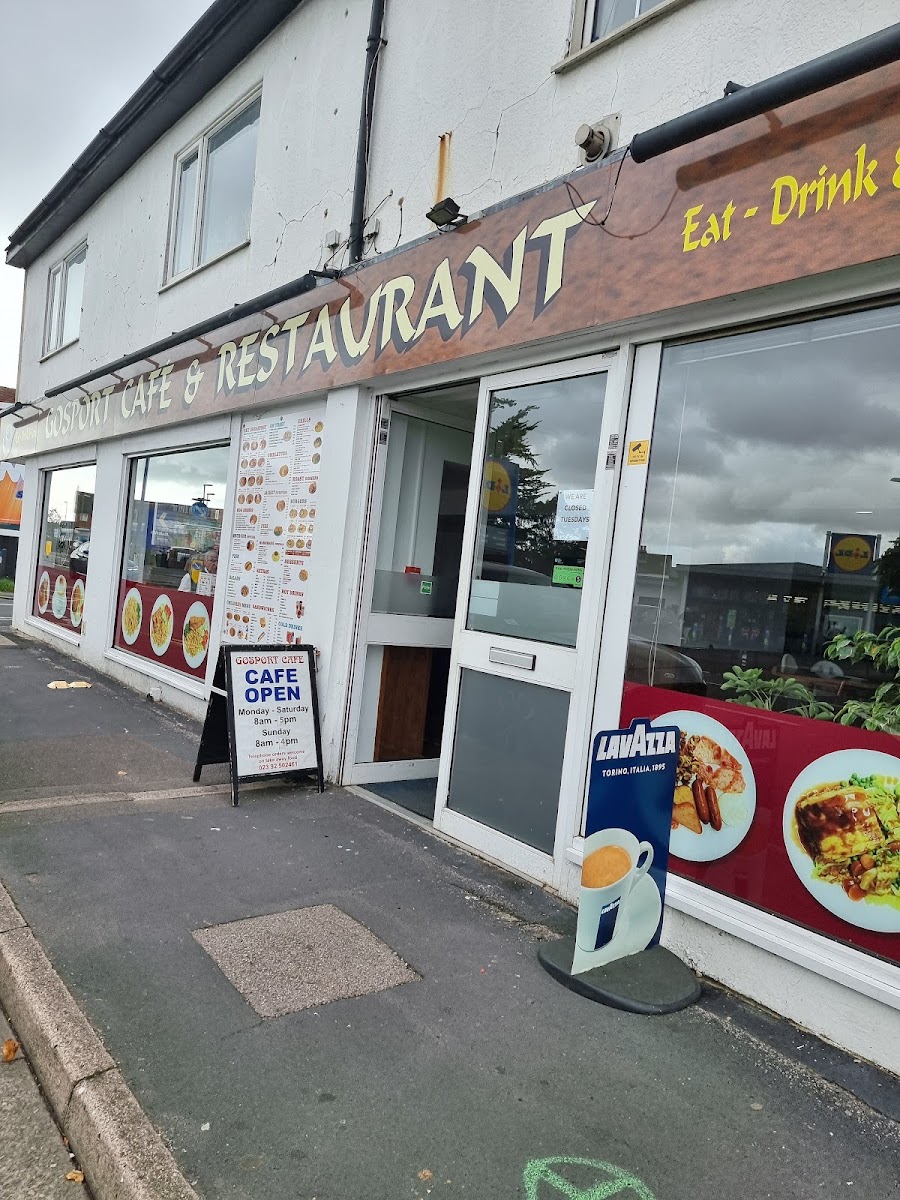Gosport Cafe - Photo 5