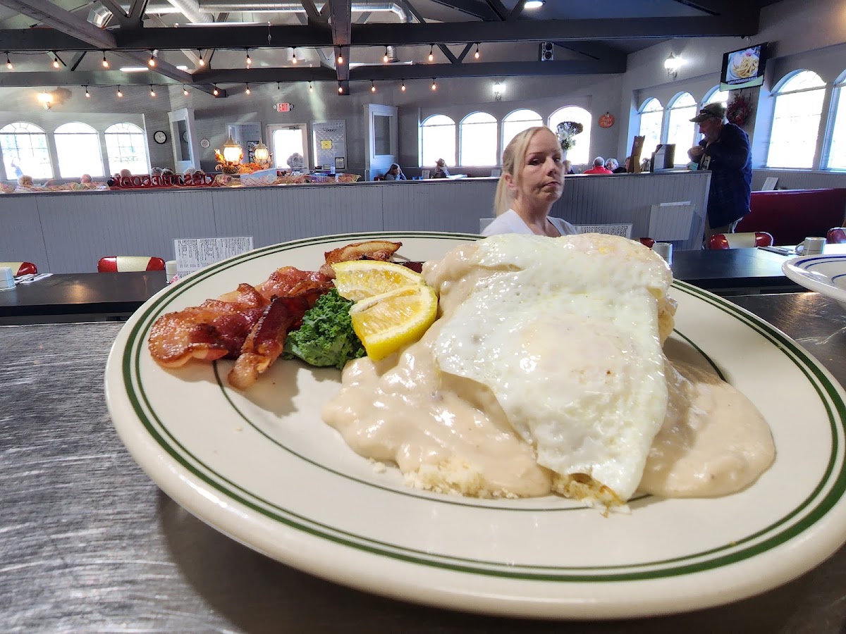 Harlow's Diner - Photo 5
