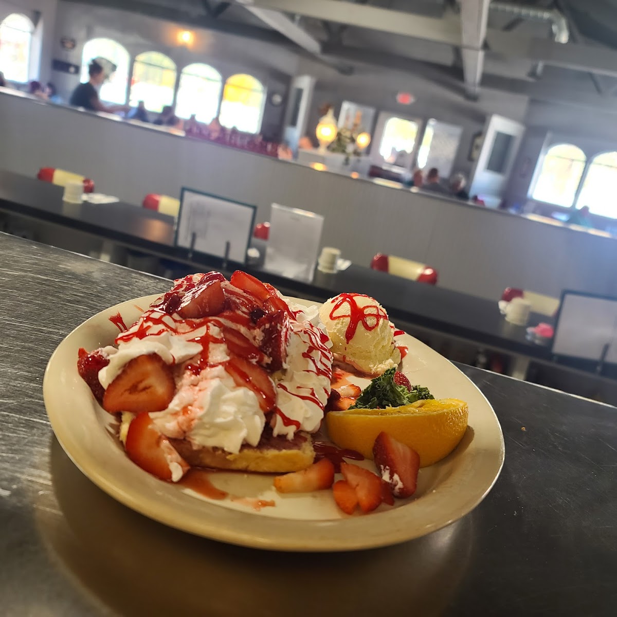 Harlow's Diner - Photo 7