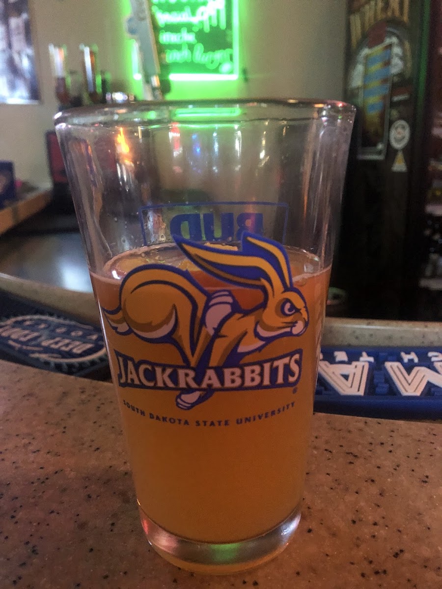 Cardinal Tap - Photo 6