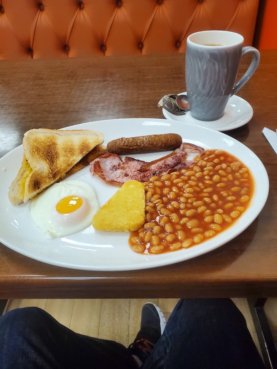 Maz’s Cafe & Restaurant - Photo 2