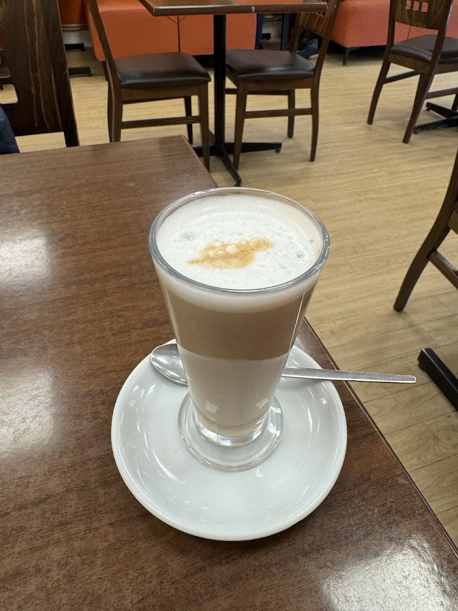Maz’s Cafe & Restaurant - Photo 4