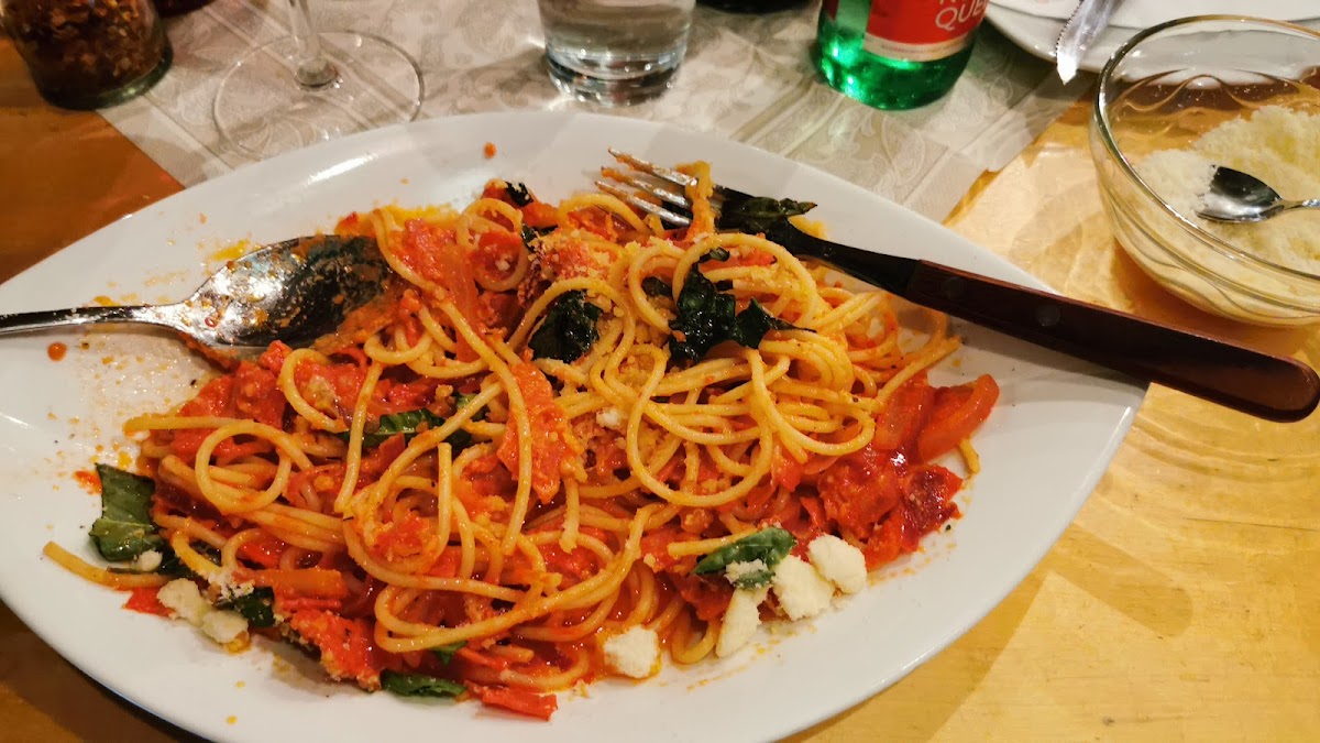 San Danielle Pizza e Pasta - Photo 3