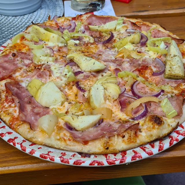 Pizza Capricciosa