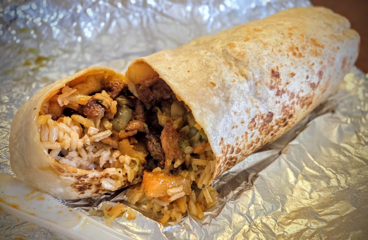 Sanchez Burrito - Photo 3