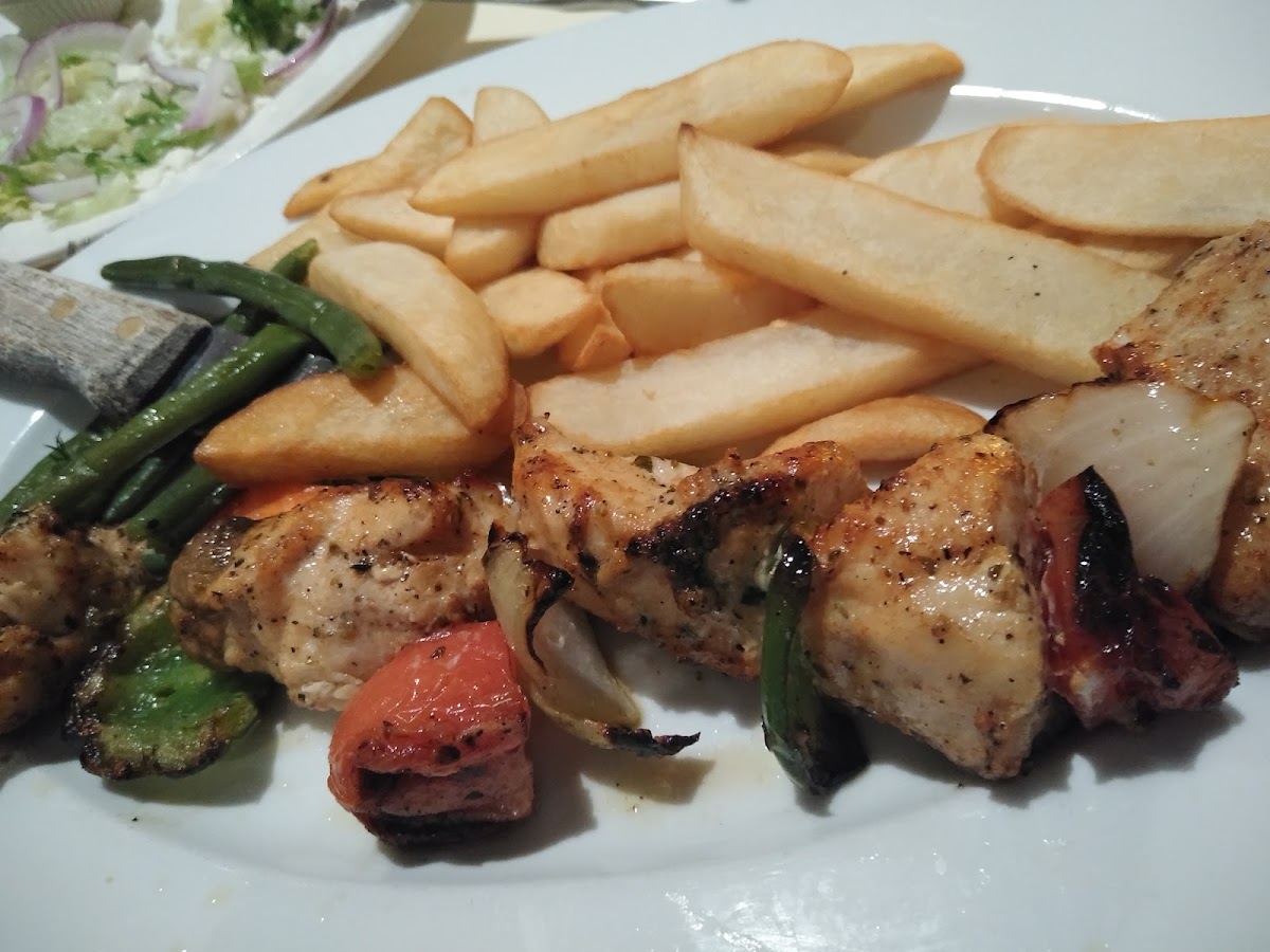 Aegean Restaurant - Photo 9