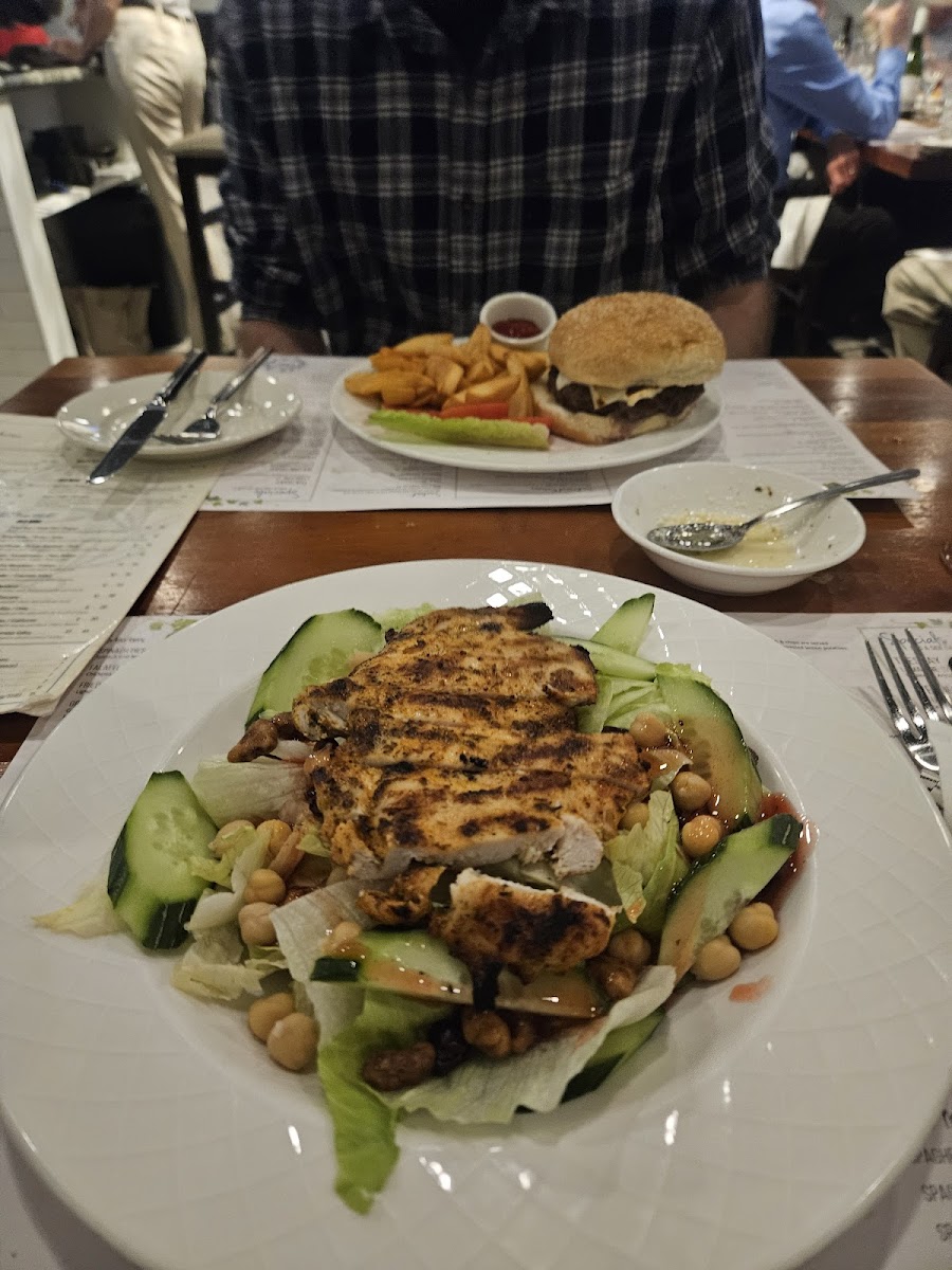 Aegean Restaurant - Photo 3