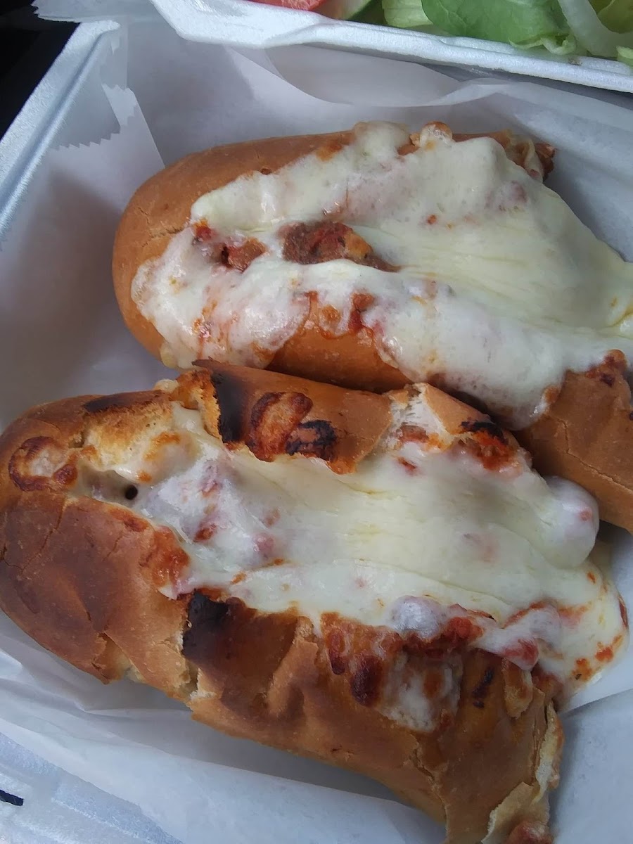 Matoli's Pizza & Subs - Photo 9