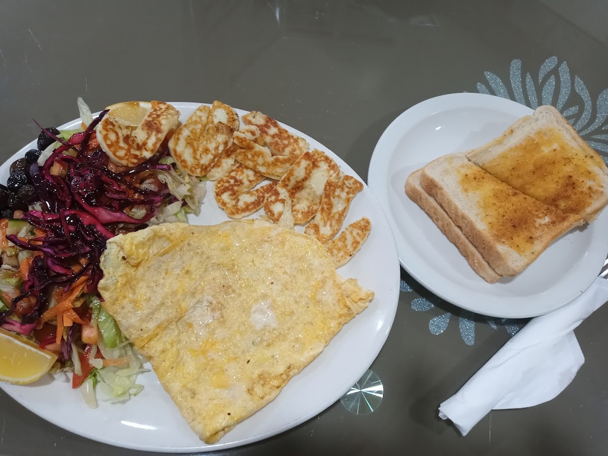 Grand Cafe UK - Photo 7