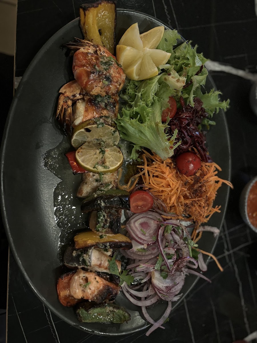 Taz Restaurant - Photo 5
