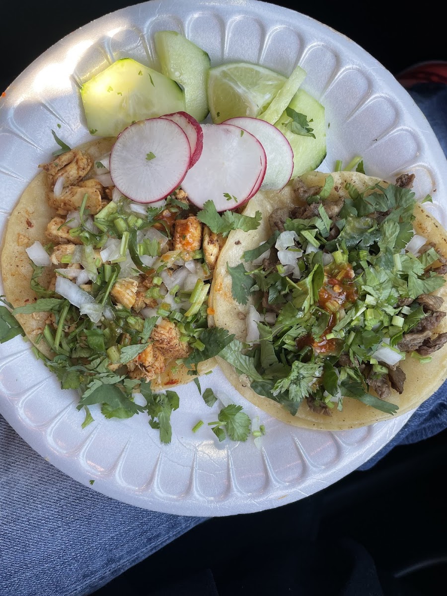 Pa' Tacos El Papi - Photo 9