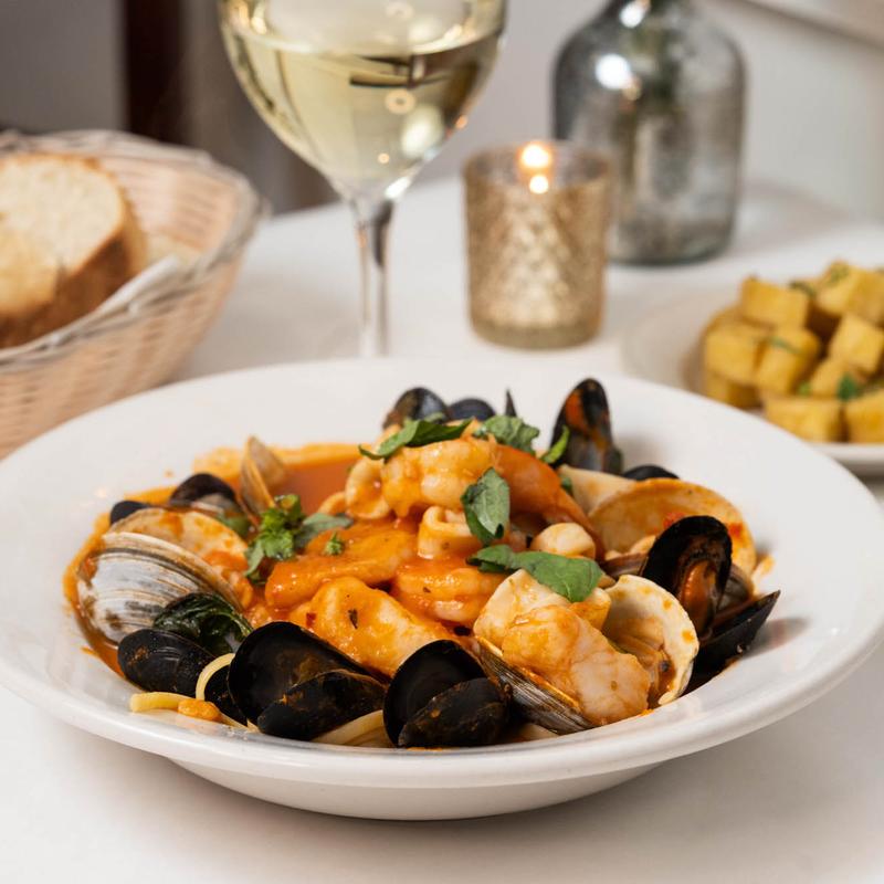 Prego's Trattoria - Photo 2