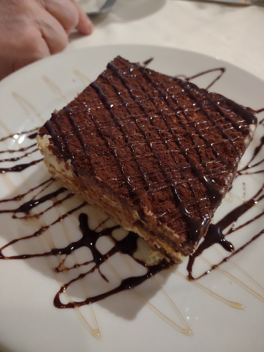 Prego's Trattoria - Photo 4