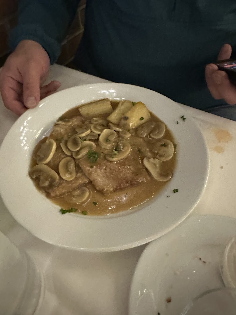 Trattoria Roma - Photo 2