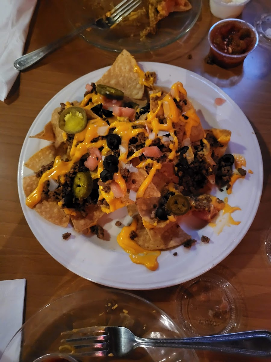 Crystal Bar & Grill - Photo 6