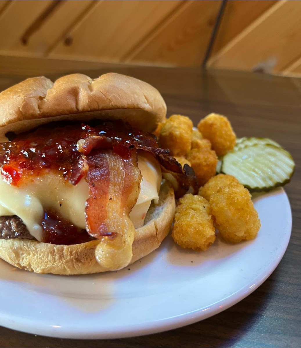 LeRoy's Bar & Grill - Photo 2