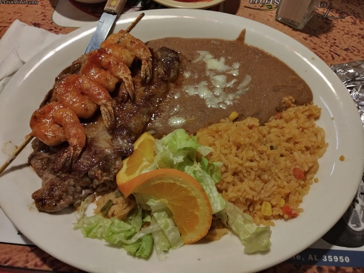 Ruby's Mexican Grill and Cantina - Photo 7