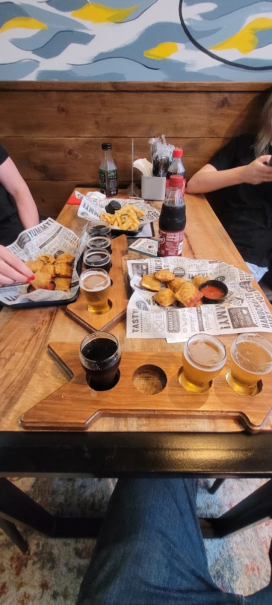 Seven Arrows Taproom - Branson Landing - Photo 6