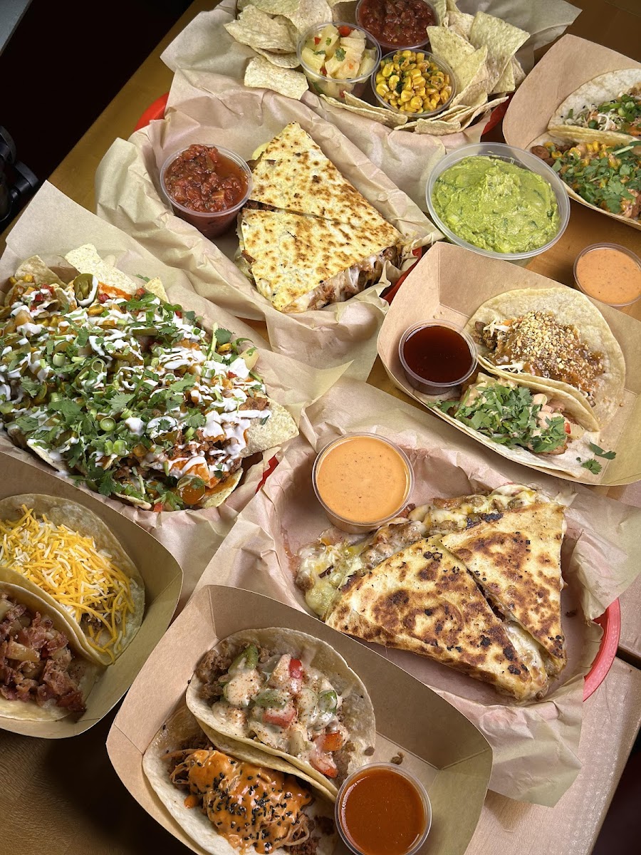 Taco Lab (Clifton) - Photo 6