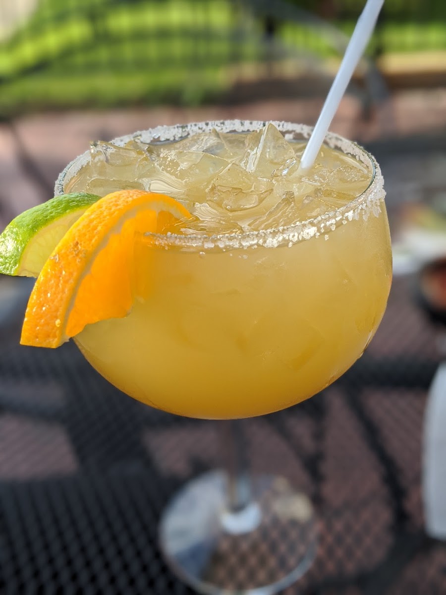 Tequila's Bar & Grill - Photo 4
