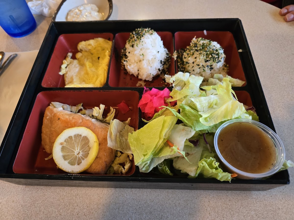 Kam Bowl Restaurant - Photo 9