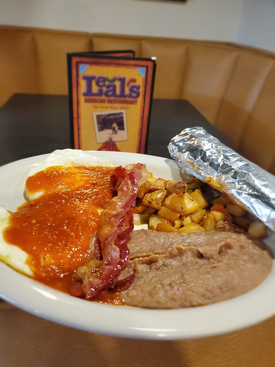 Leal's Mexican Restaurant - Photo 2
