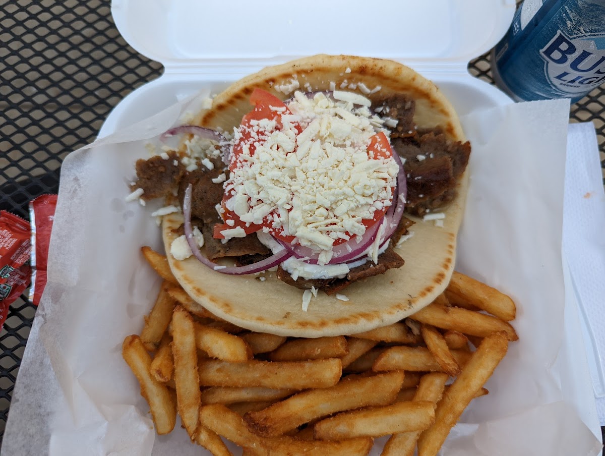 B & L's Pizza - Photo 6