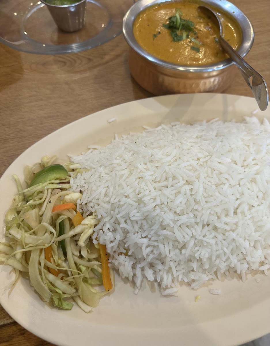 Bombay Bistro - Photo 2