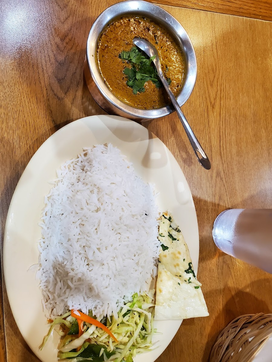 Bombay Bistro - Photo 5