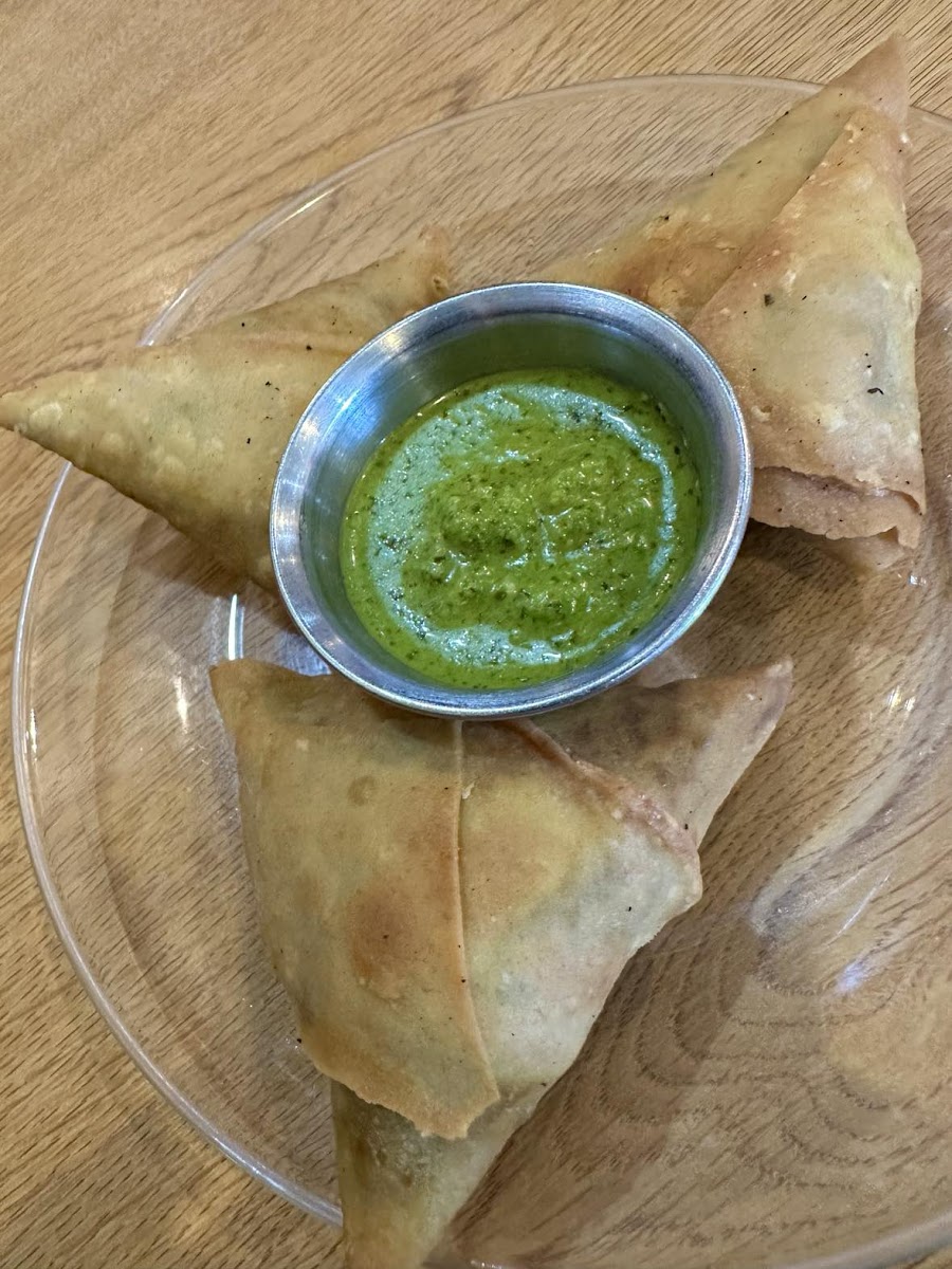 Bombay Bistro - Photo 6