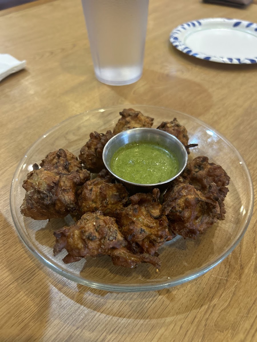 Bombay Bistro - Photo 8