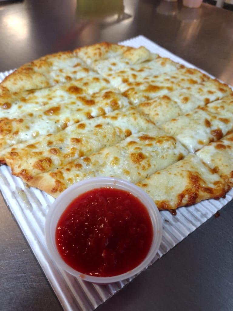 Old Town Pizzeria Frankfort - Photo 9