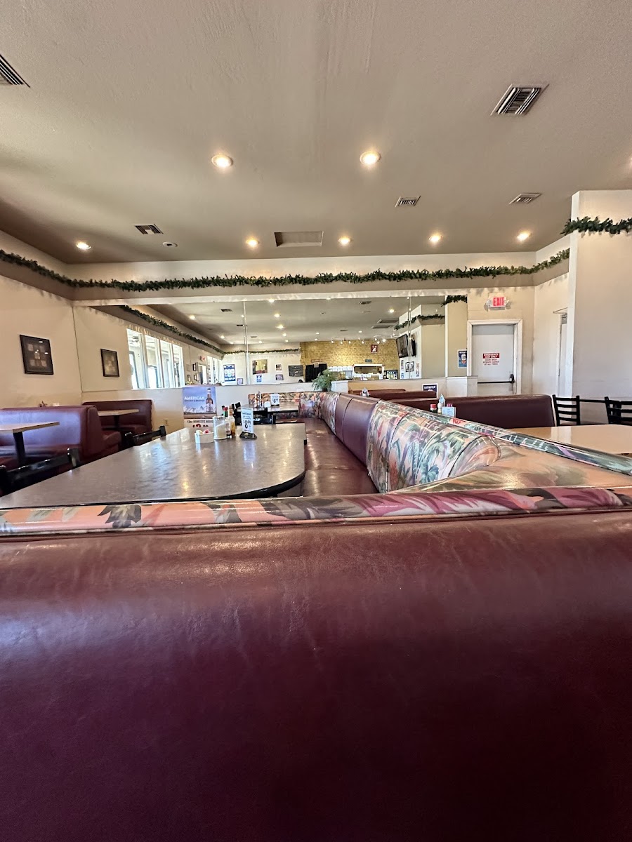 Guido's Pizza - Photo 9