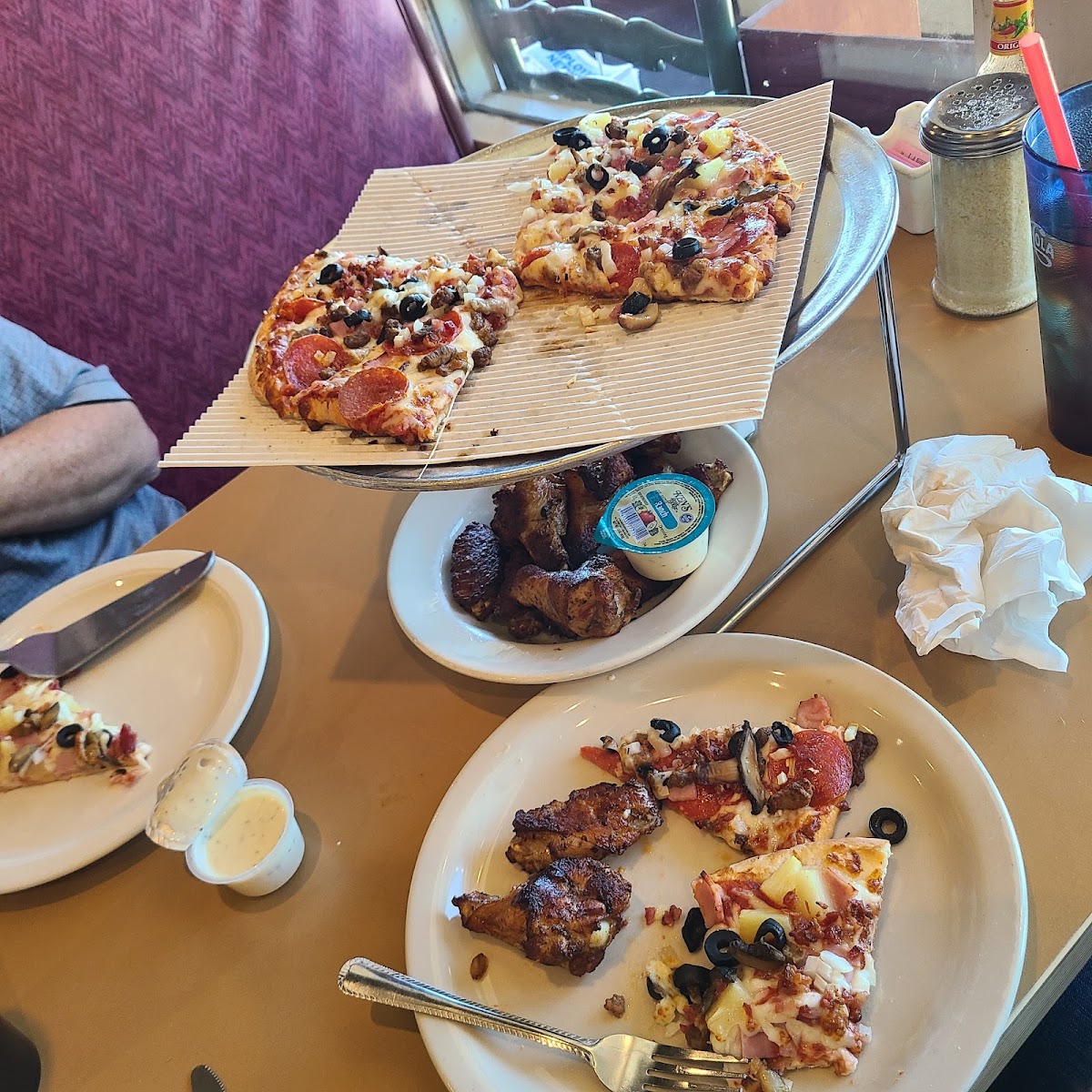 Guido's Pizza - Photo 4