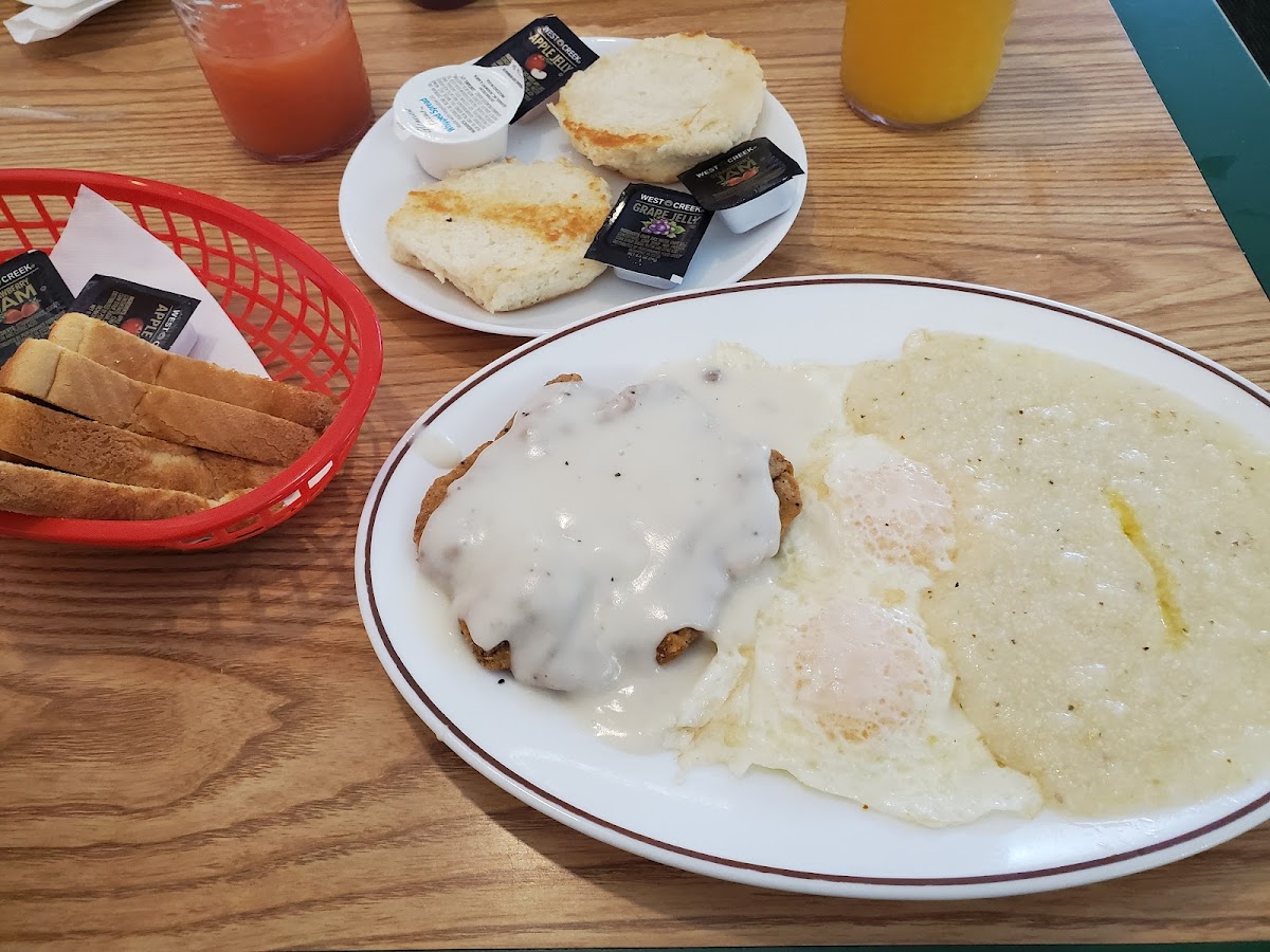 Atlantis Pancake House - Photo 8