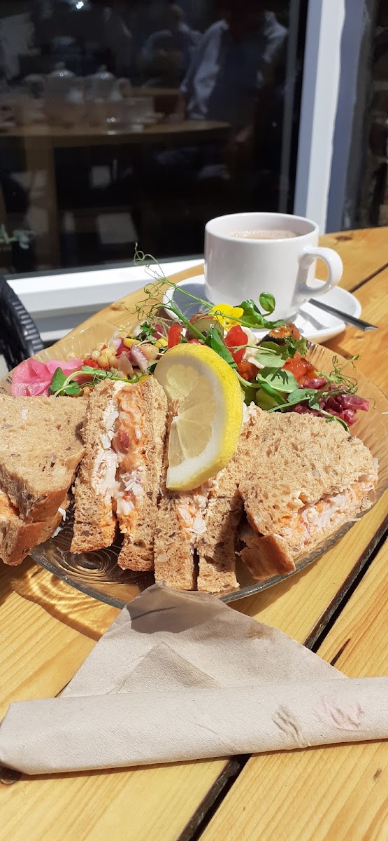 The Haven Beach Shop & Cafe - Photo 4