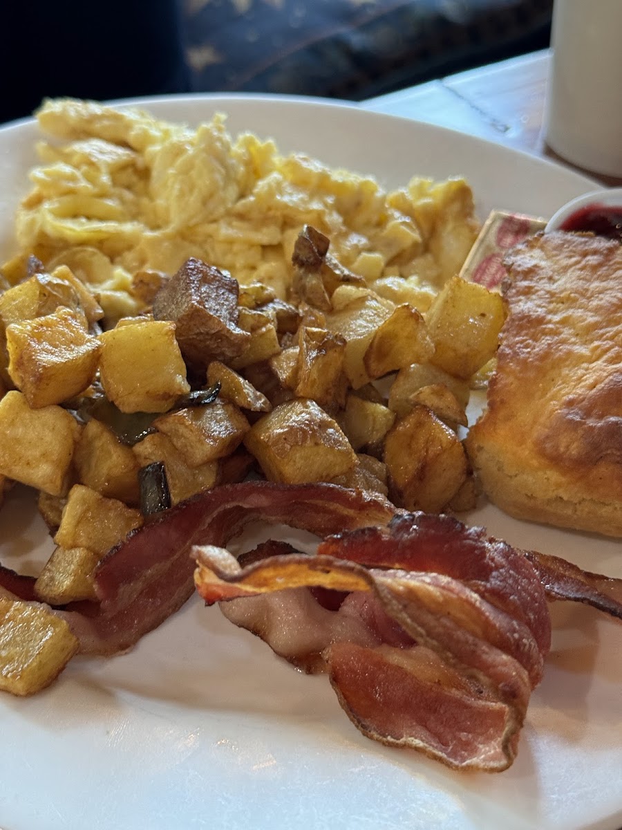 Zigzag Mountain Cafe - Photo 7