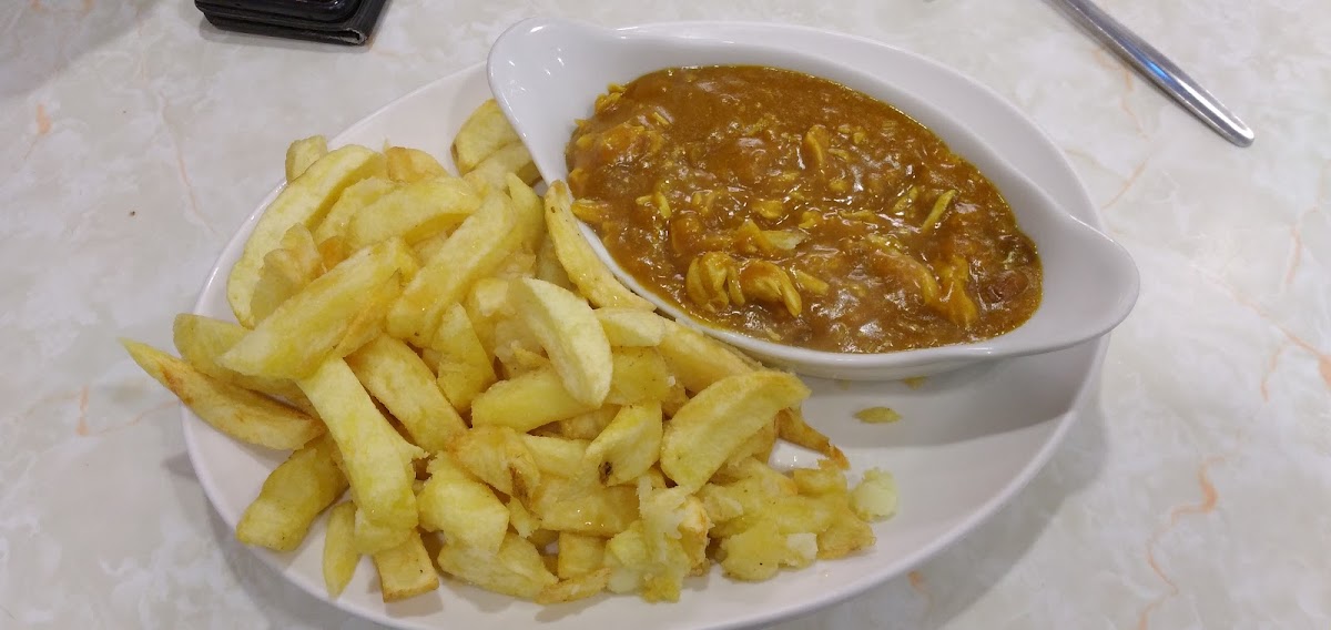 Sam's Cafe & Takeaway - Photo 6