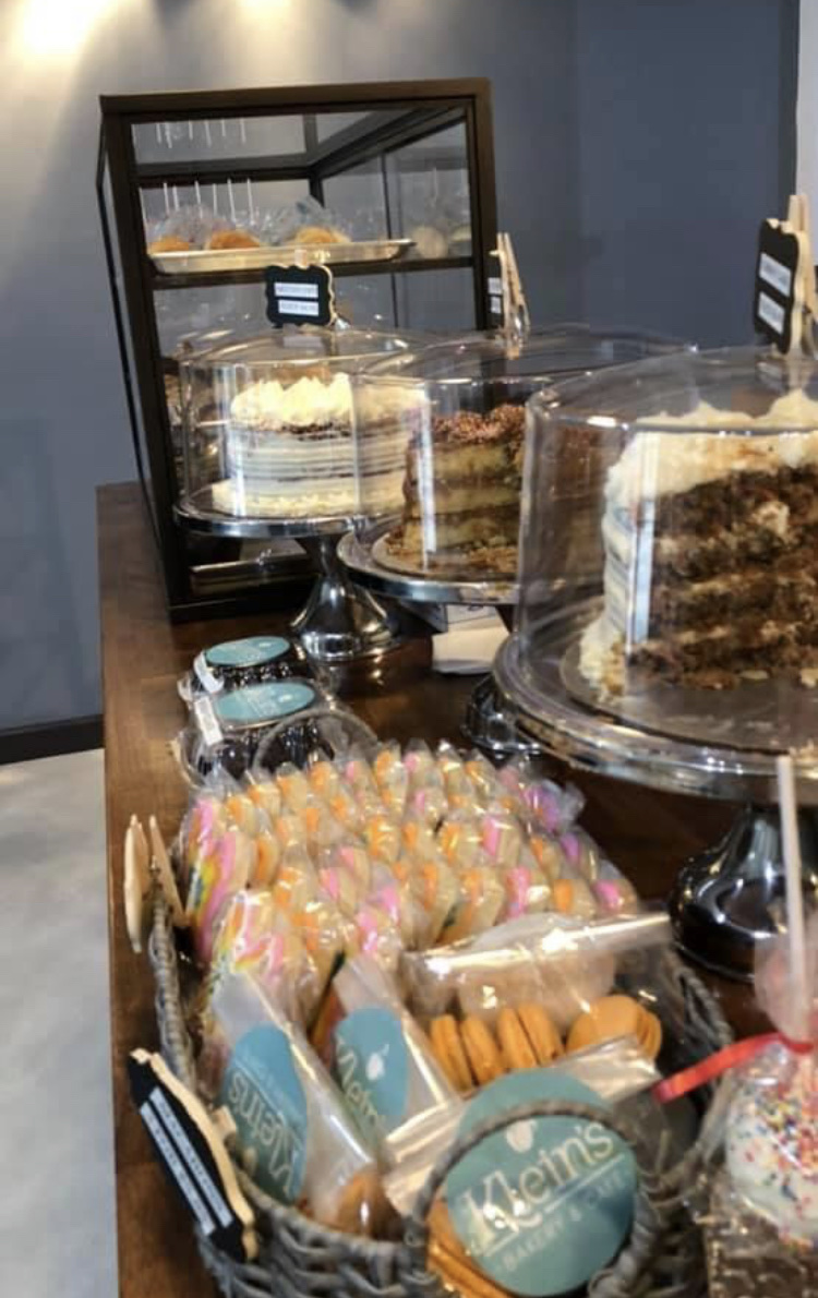 Klein’s Bakery & Cafe (LakeviewEast) - Photo 4