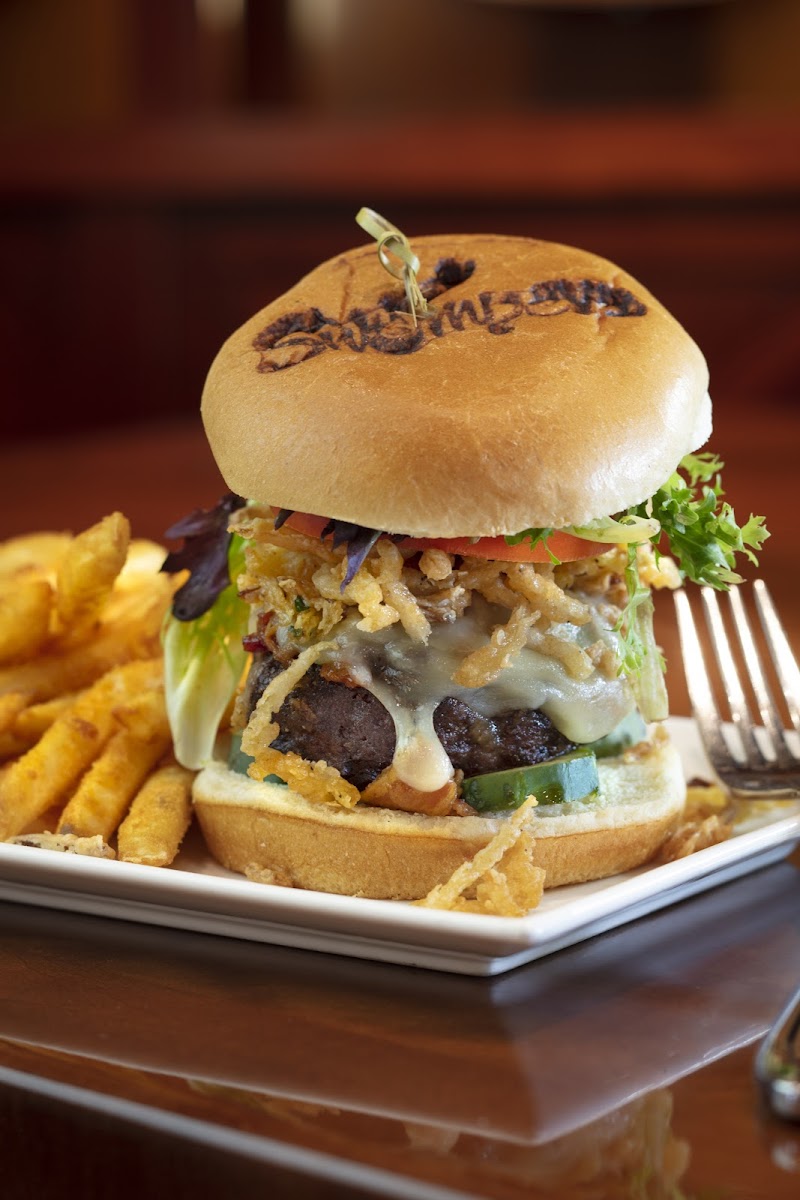 Swampers Bar & Grille - Photo 3