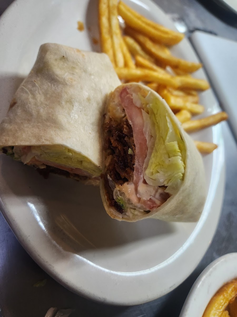 JT's Pub and Grub - Photo 3