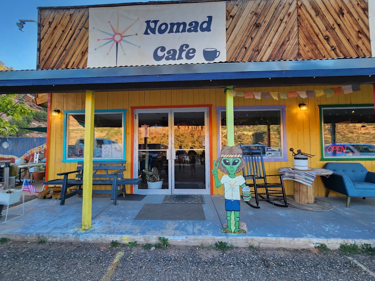 Nomad Cafe