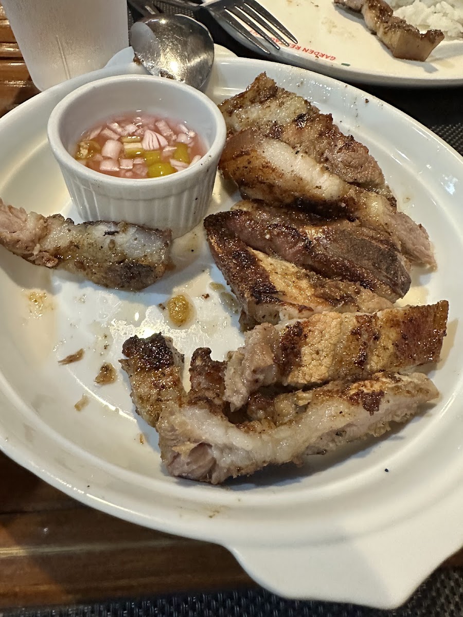 Palmeras Garden Restaurant - Photo 9