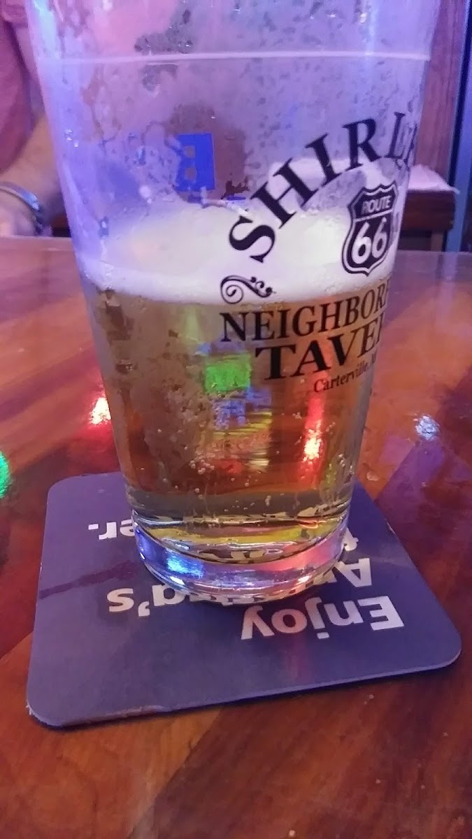 Shirley's Neighborhood Tavern - Photo 5