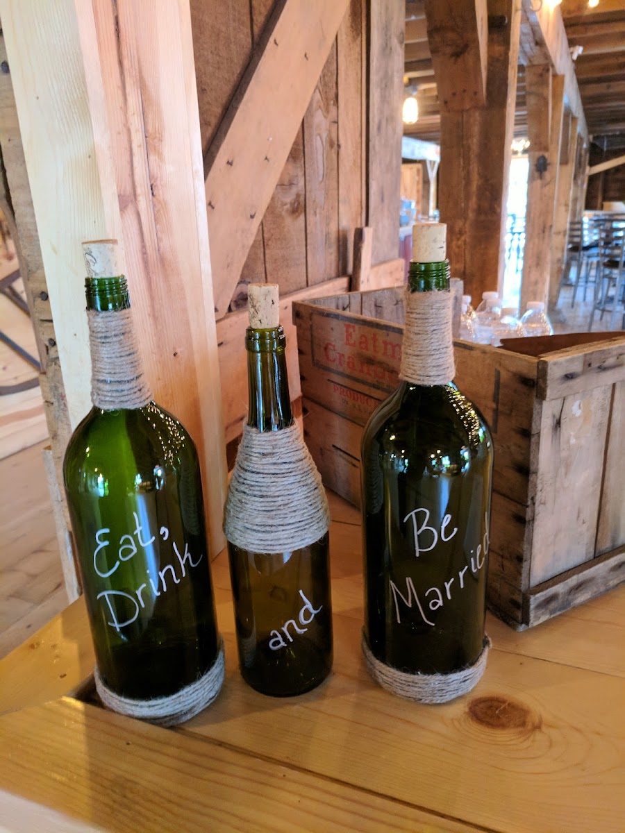 Okoboji Barn Bar & Grill - Photo 6