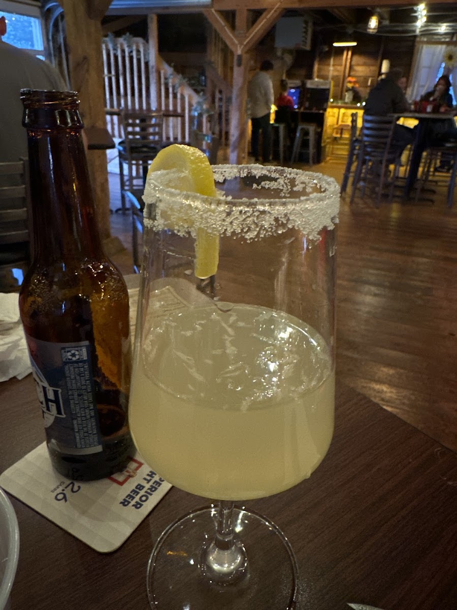 Okoboji Barn Bar & Grill - Photo 7