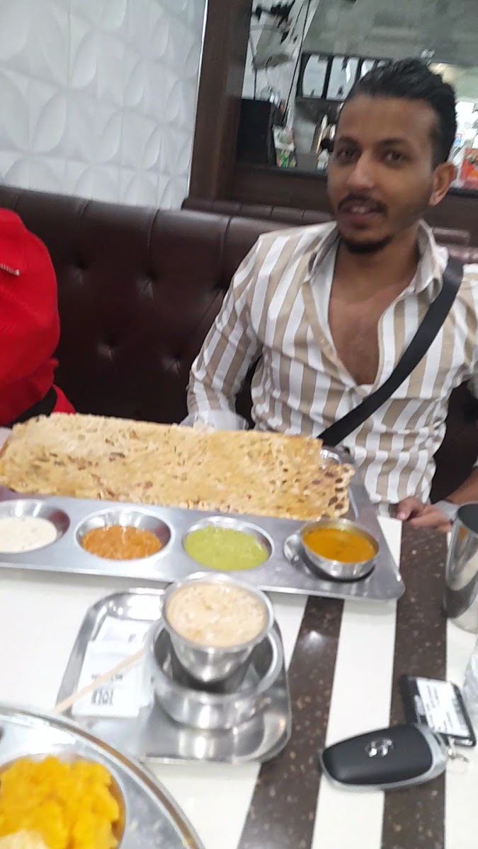 Sangeetha Vegetarian Restaurant - Photo 1