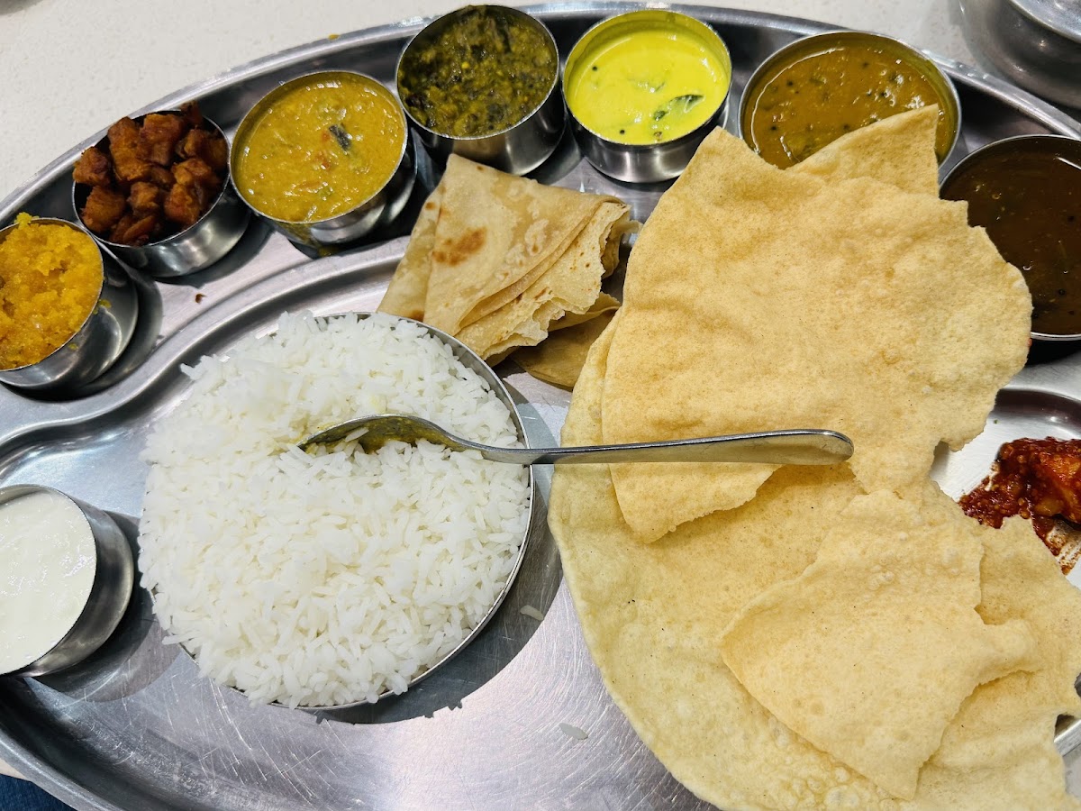 Sangeetha Vegetarian Restaurant - Photo 3