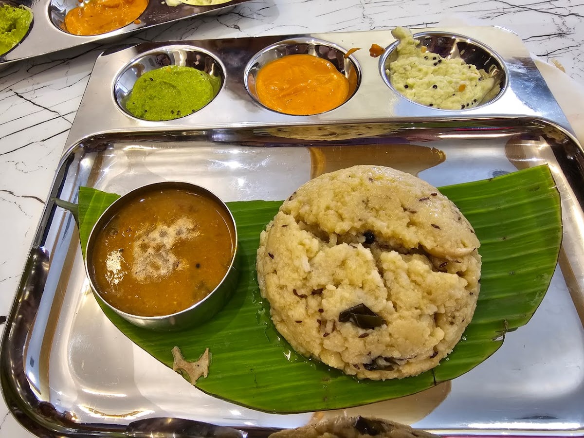 Sangeetha Vegetarian Restaurant - Photo 6