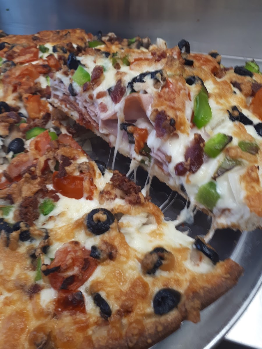 Willows Pizza - Photo 2